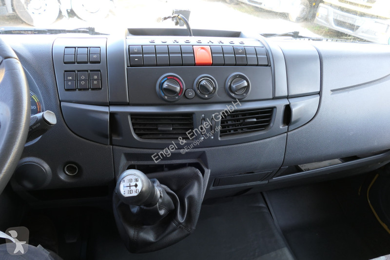 Teherautó Iveco EuroCargo ML 120 E 28 AHK LBW