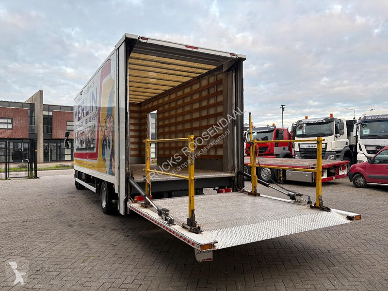 Kamion Renault 220 DXI + MOVE LIFT 1500kg +...
