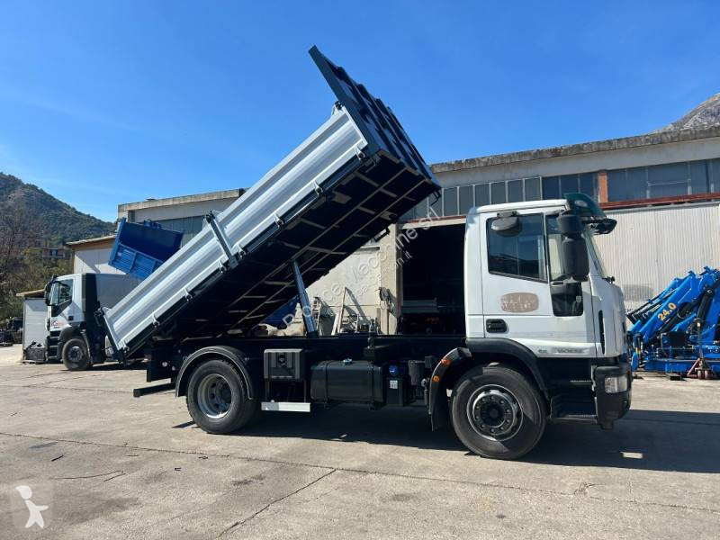 Lastbil Iveco 180E32
