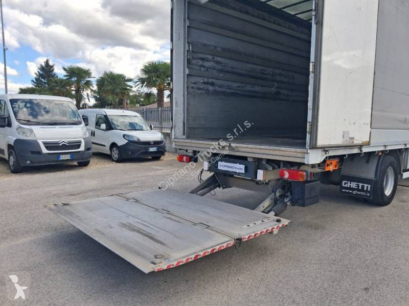Lastbil Iveco 140 E 25