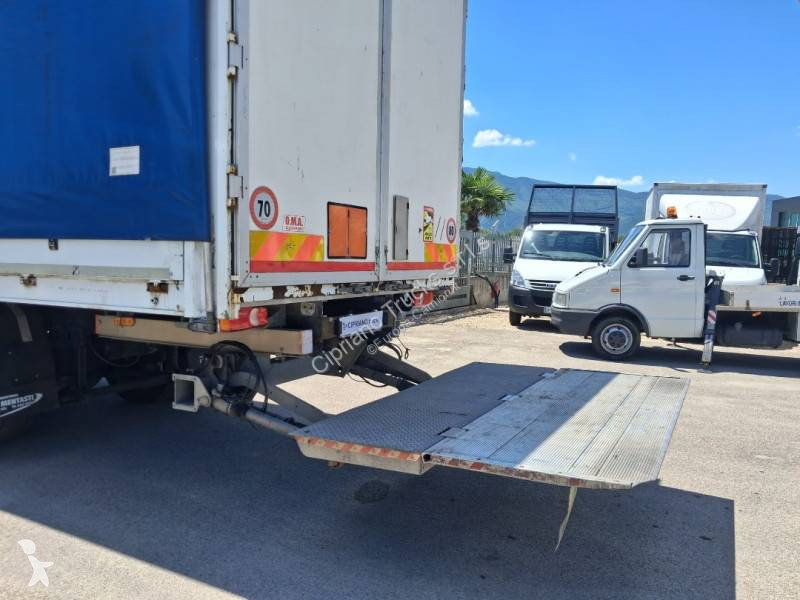 Iveco 180 E 28 truck