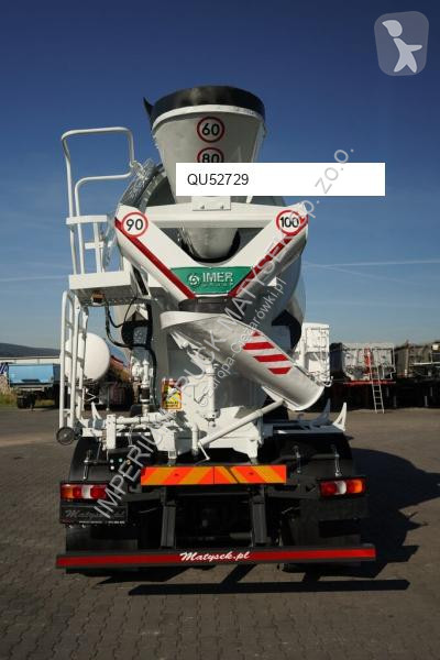 Kamion Mercedes AROCS 3240