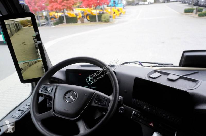 Kamion Mercedes 2545 L