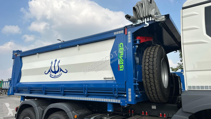 MAN TGS 33.520 6x4 truck