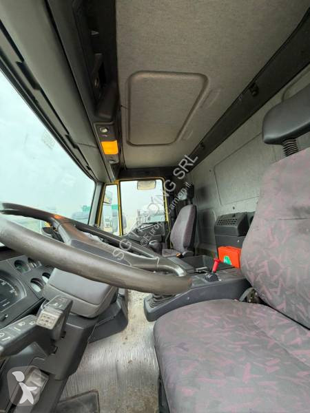 Lastbil Iveco 260E27
