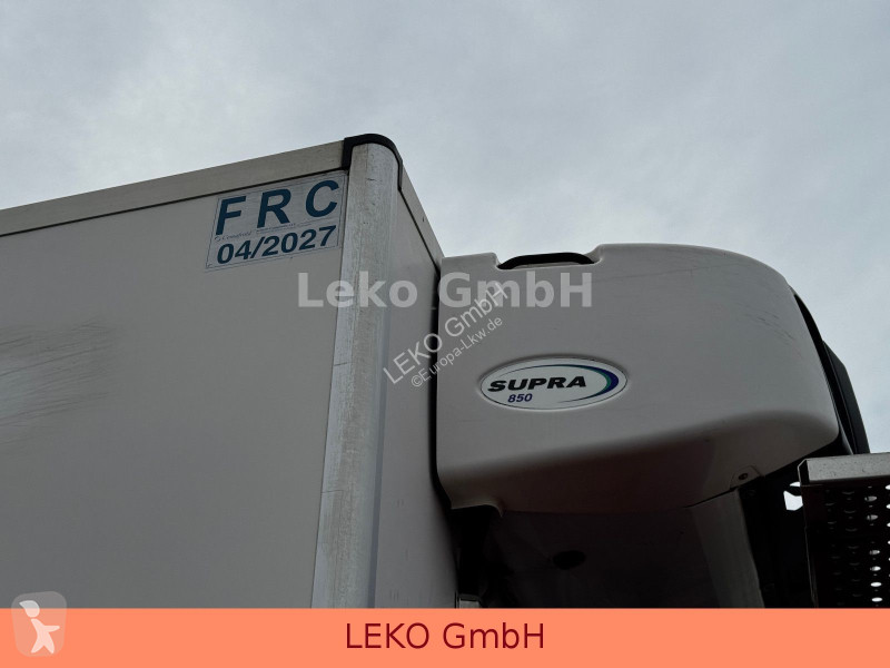 شاحنة DAF 210 FA  Fleischhacken ( MEAT )