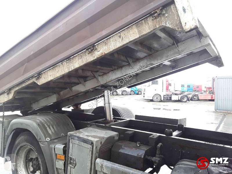 Kamion Mercedes 1217