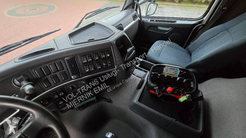 Lastbil Volvo 330