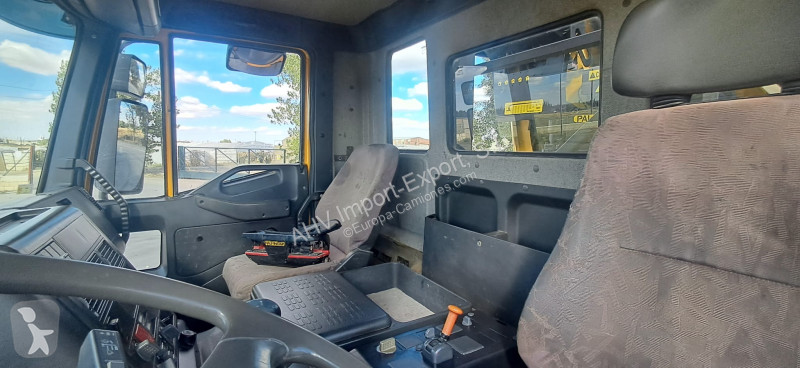 Iveco 310 truck