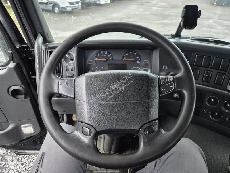 Kamion Volvo TIPPER/BENNE - 8X4 - LEAF SUSPENSION