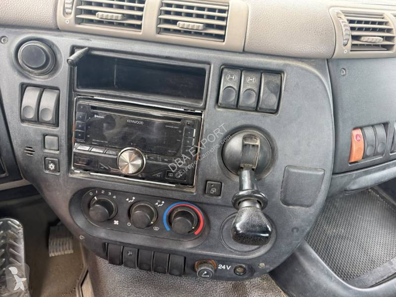 DAF 410 truck