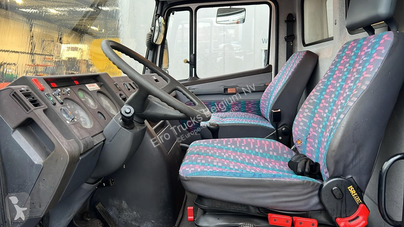 Kamion Mercedes 814 (POMPE MANUELLE / MANUAL...