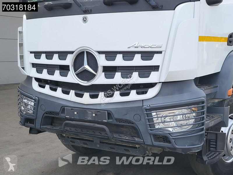 Kamion Mercedes 3243 8X4 16m3 tipper Full Steel...