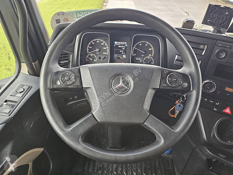 Camião Mercedes ACTROS 2642
