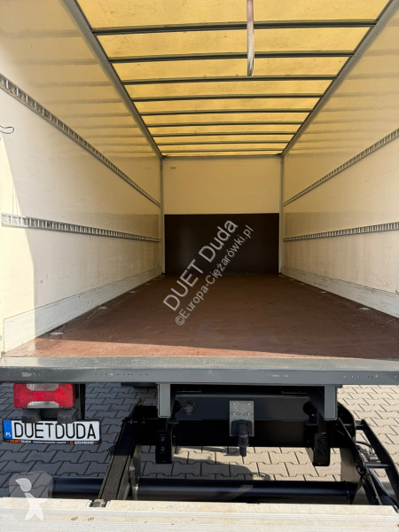 Kamion Iveco 72C18 Kontener HI-MATIC 15 Euro Palet