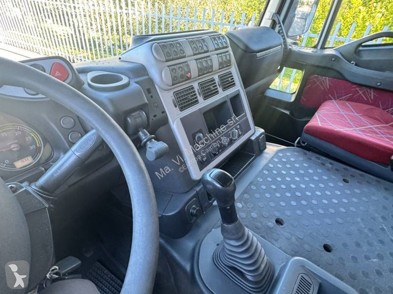 Kamion Iveco 260 E 31