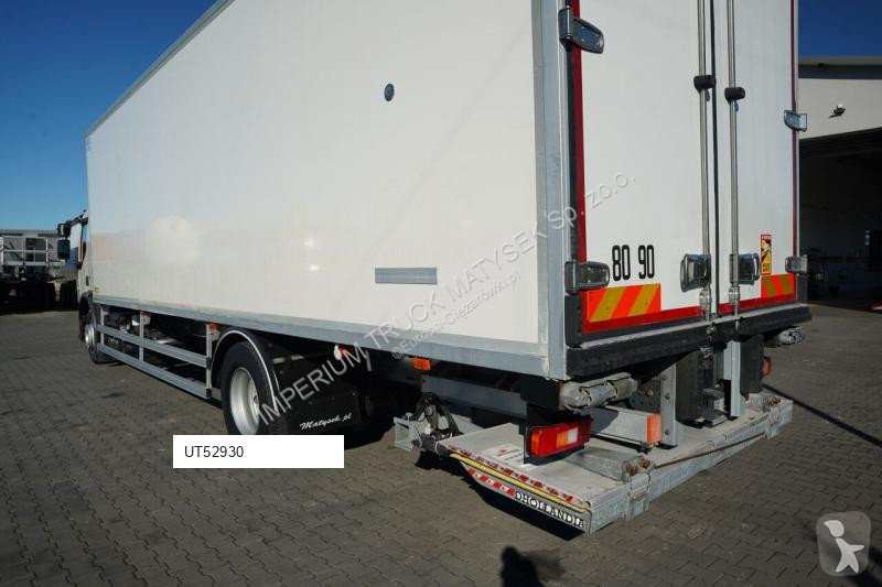 Kamion Volvo FE 320 / 4x2 / CHŁODNIA - 8,9 M /...