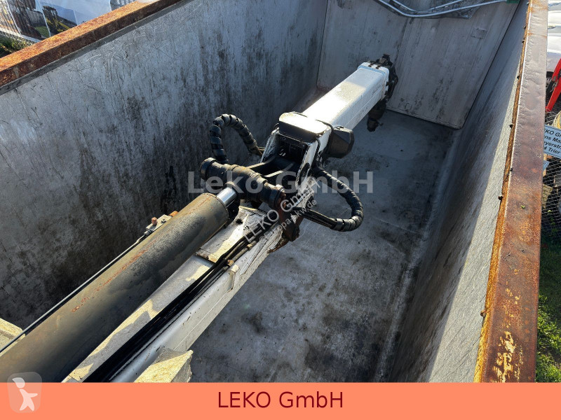 Teherautó Volvo 420 Liftachse