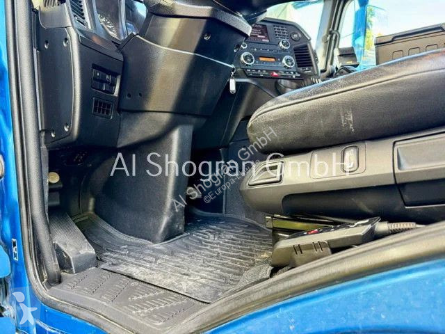 Kamion Mercedes 3243/8x2/HIAB XR24/Lenk +...