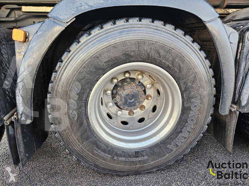 Vrachtwagen MAN 35.480