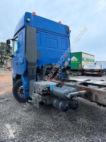 Teherautó Iveco LD 260E43 6x2 Fahrgestell