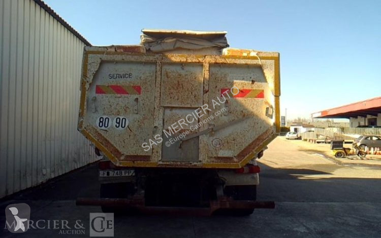 Vrachtwagen Mercedes n/c
