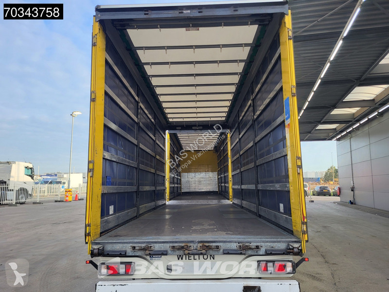 Teherautó Volvo 460 6X2 LNG COMBI Sliding roof...