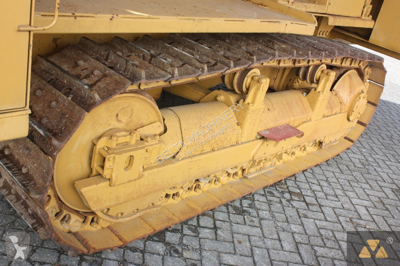 بلدوزر Caterpillar Fuel tanker