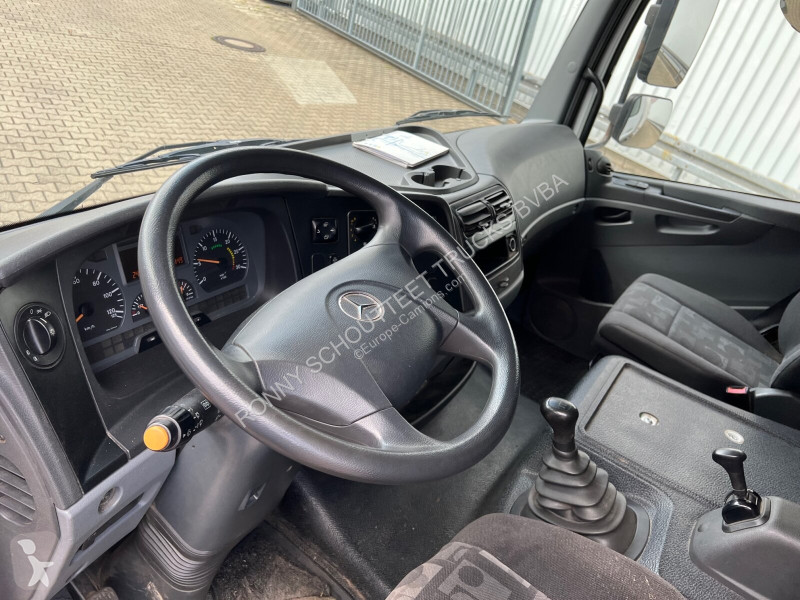 Camion Mercedes Atego 818 L 4x2 Atego 818 L 4x2...