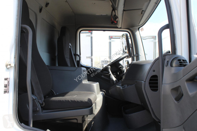 Kamion Mercedes 1221 E6 Koffer Klima LDW...
