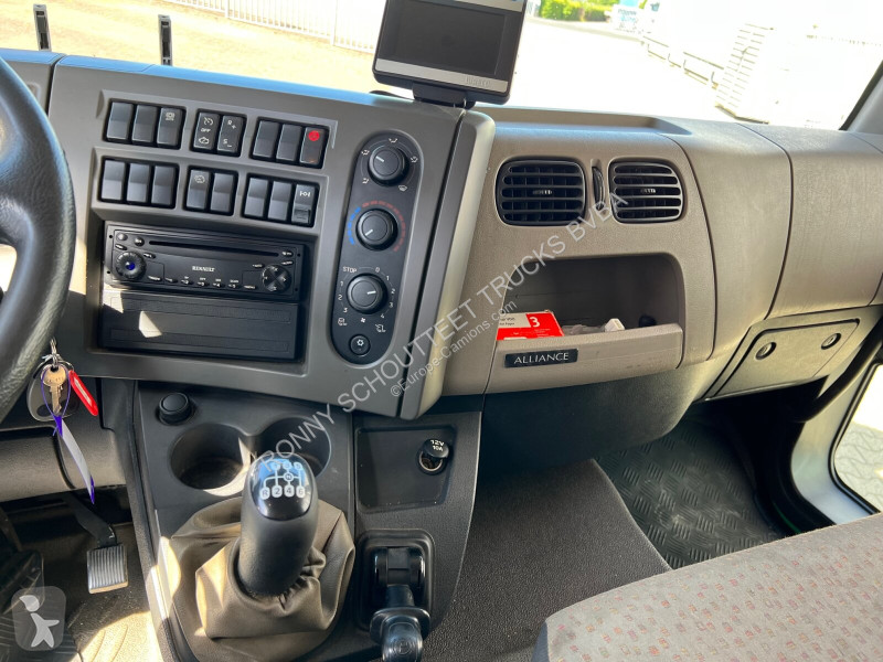 Camion Renault Midlum 220.12 4x2 Midlum 220.12...