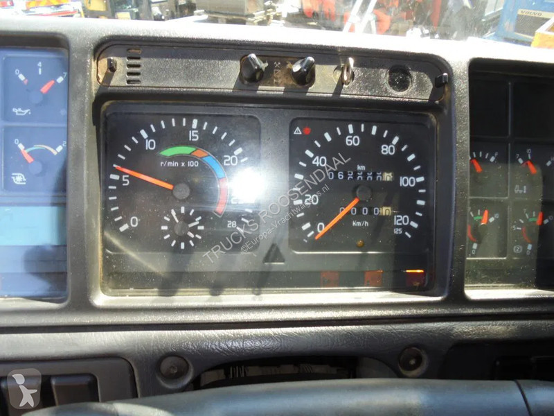 Camion Volvo 12420 + Euro 2 + 6x2 + Manual