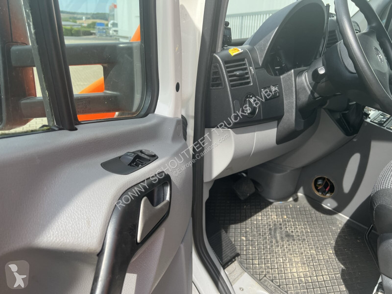 Véhicule utilitaire Mercedes Sprinter 516 CDI...