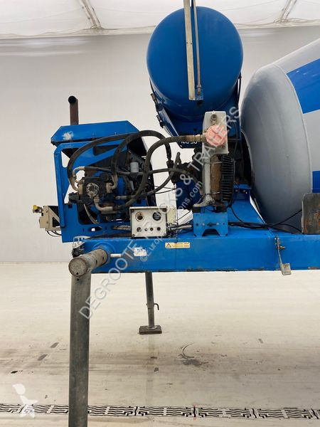 Semiremorca  Mixer 10 m³