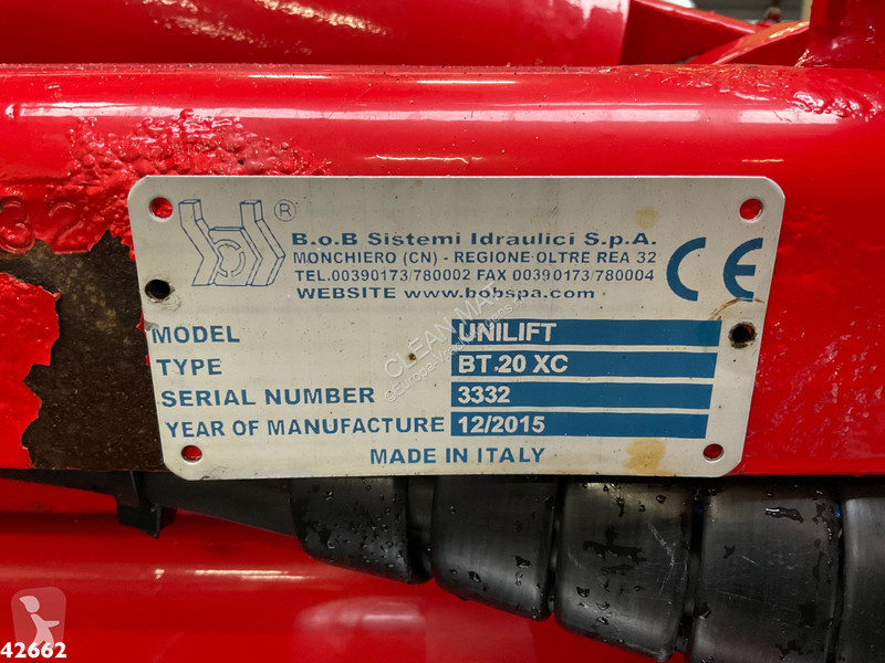 Kamion Volvo FM  8x4 TRIDEM Euro 6 32 Tonmeter...