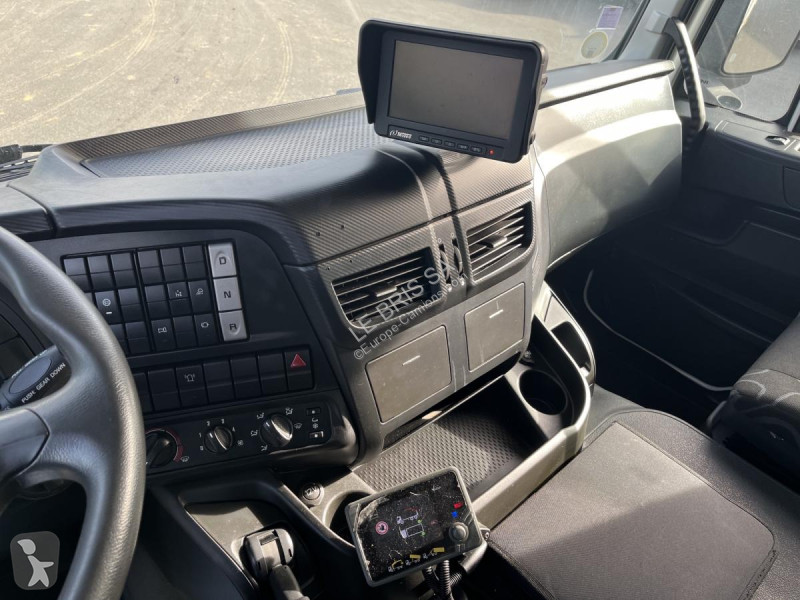 Kamion Iveco 260 T 36