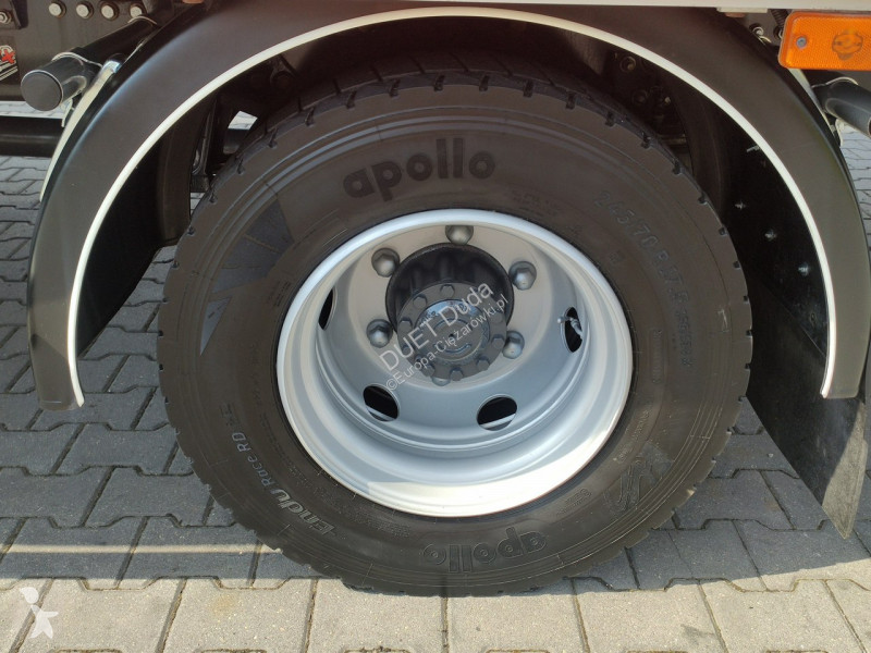 Kamion Renault D12.240 E6 Firana Tył Drzwi...