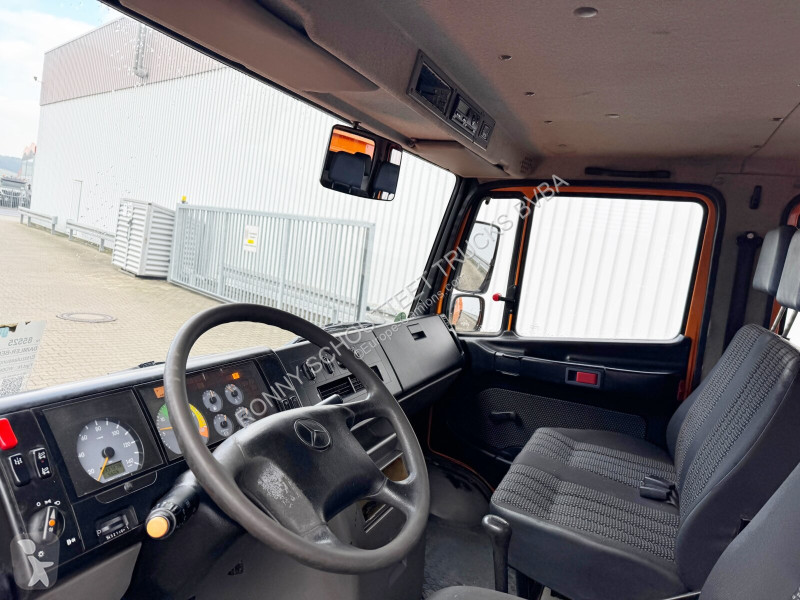Lastbil Mercedes Vario 816 D 4x2 Doka Vario 816...