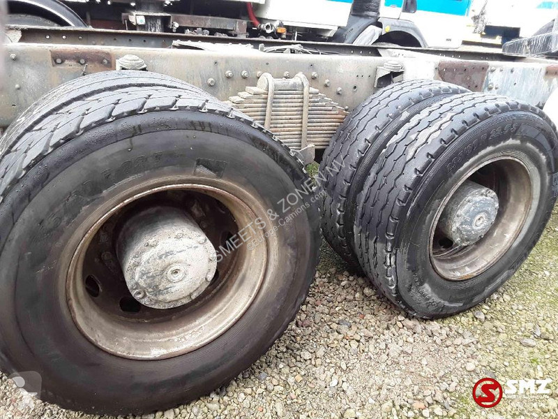 Kamion Mercedes 2527 6x4motor slecht