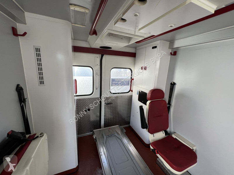 Véhicule utilitaire Mercedes Sprinter 516 CDI...