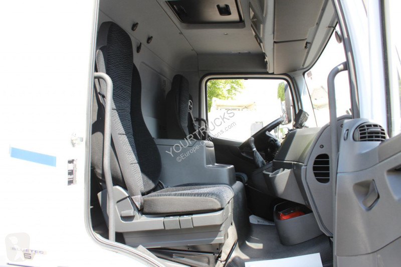 Camion Mercedes 1321 E6 Koffer Klima Kamera...