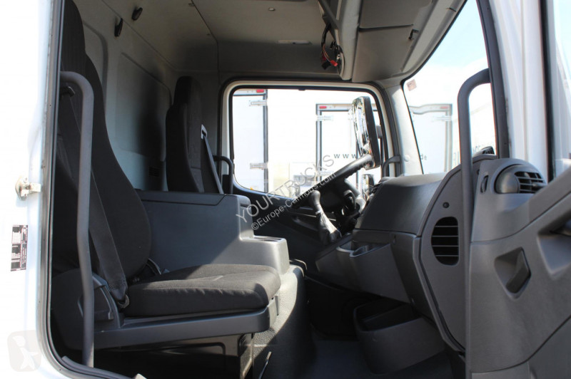 Camion Mercedes 1221 E6 Koffer Klima LDW...