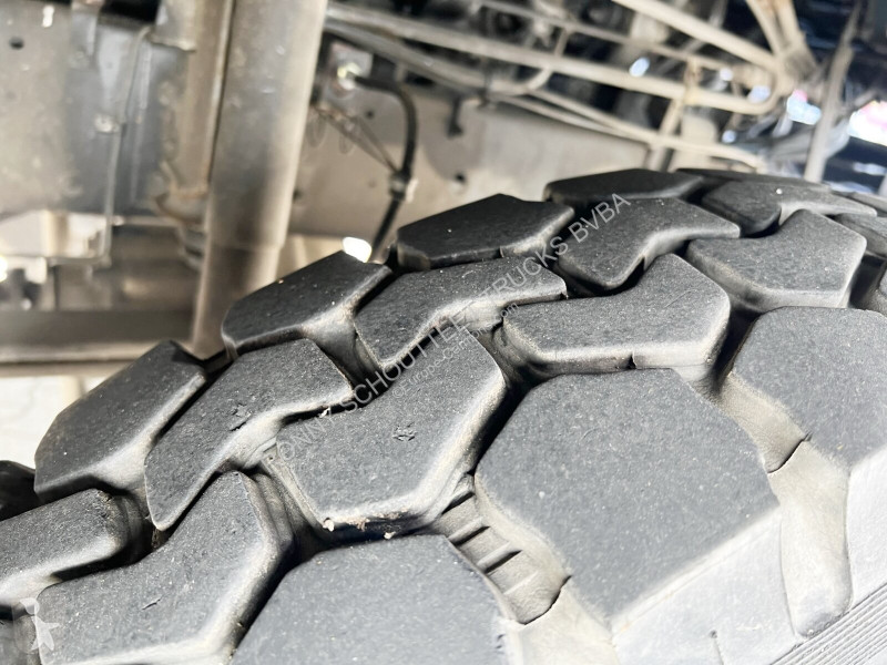 Vrachtwagen  90-16 AW 4x4 Doka 90-16 AW 4x4...