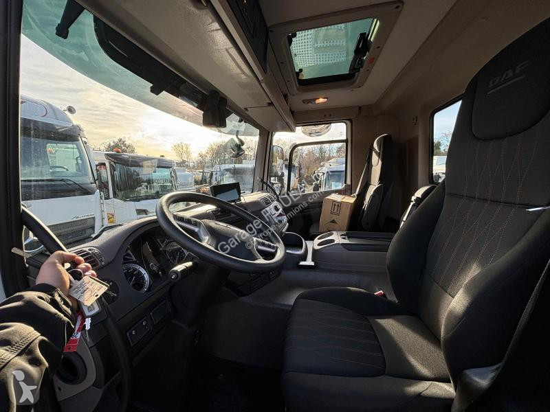 Kamion DAF photos non contractuelles  430 FAN...