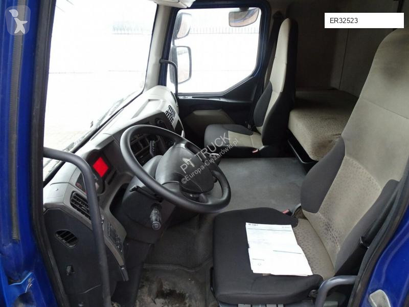 Camion Renault MIDLUM 240 DXI