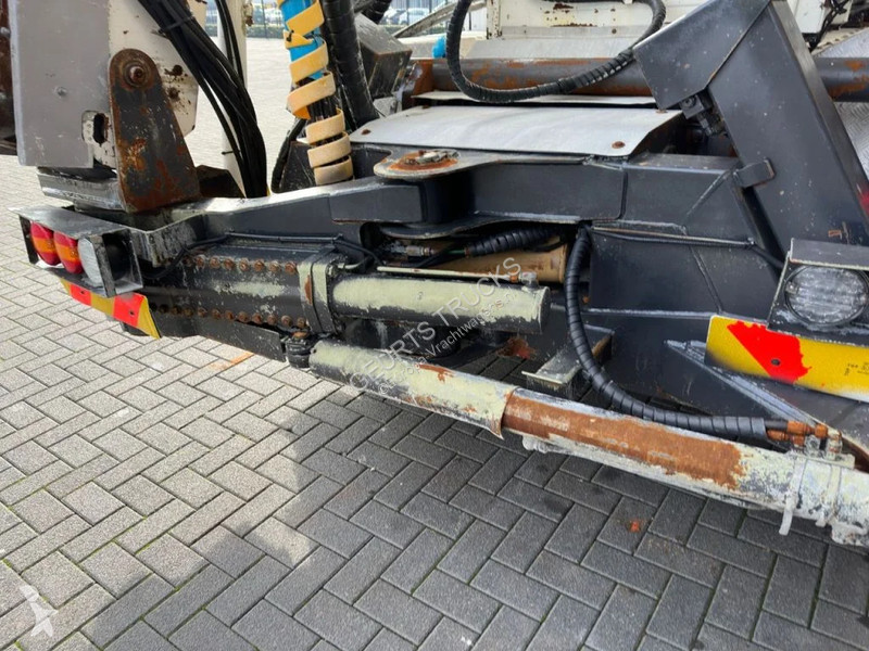 Kamion Volvo 8X4 + STETTER 9 M3 MIXER/MISCHER +...