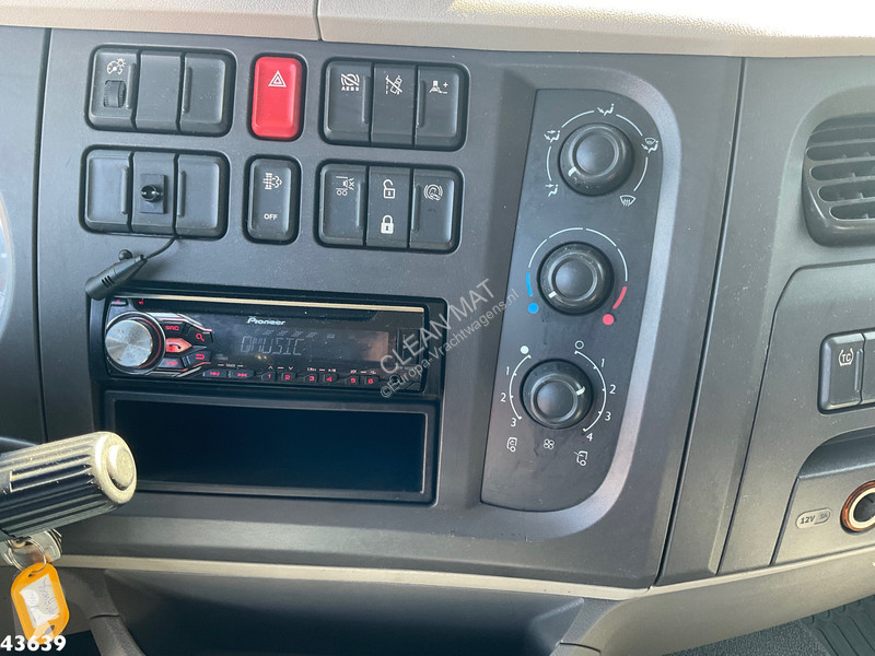 Camion DAF 180 Euro 6 Autotransporter met...