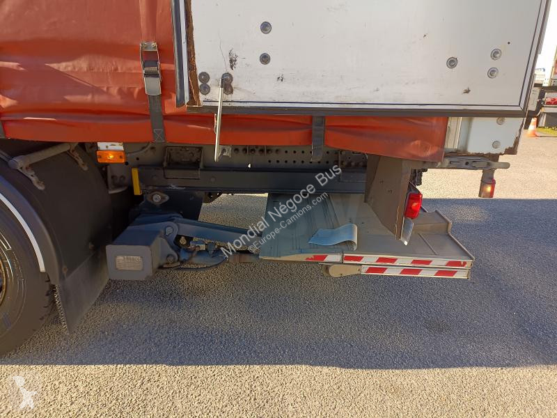 Kamion Renault 320 dxi auto ecole