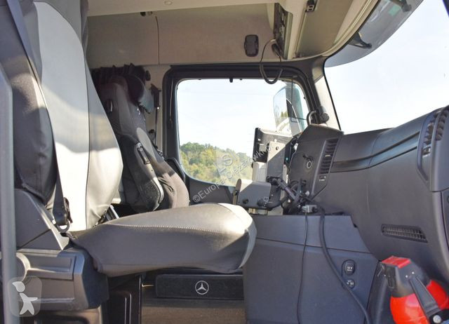 Camion Mercedes AROCS 3363 *HOLZTRANSPORTER *...