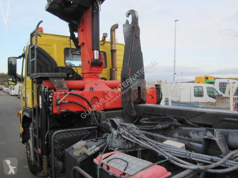 Camion Volvo 400